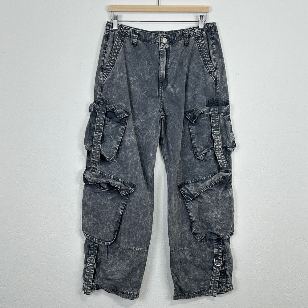 Womens Y2K Grunge Skater Pants Size 13 Gray Acid Wash Cargo Baggy Wide Leg